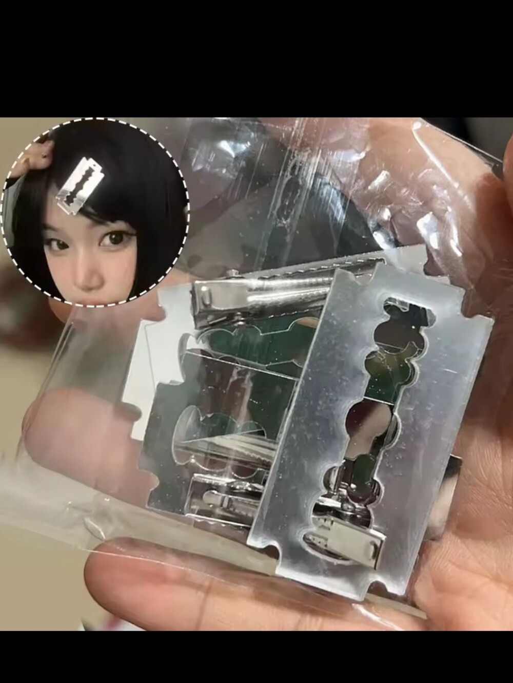 2 Razorblade Hairclips - Picture 11 of 14